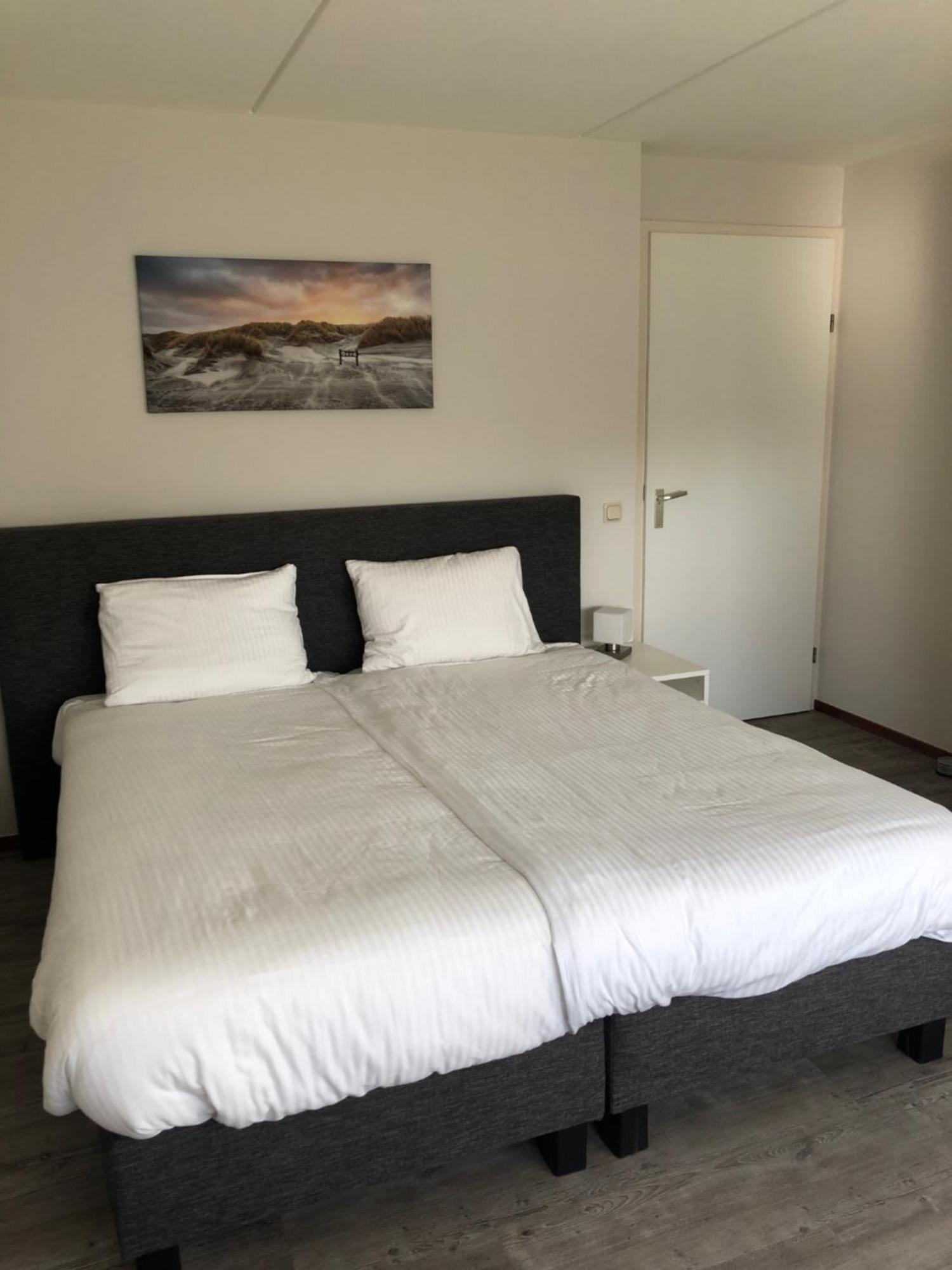 Waddenresidentie Ameland Zilt, Een Ruim 4-Persoons Appartement บูเริน ภายนอก รูปภาพ