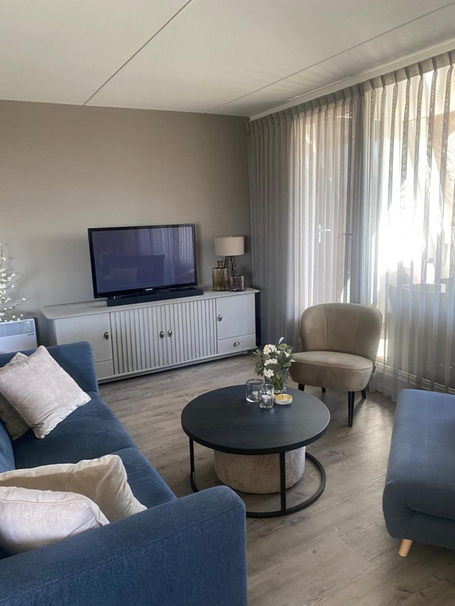 Waddenresidentie Ameland Zilt, Een Ruim 4-Persoons Appartement บูเริน ภายนอก รูปภาพ